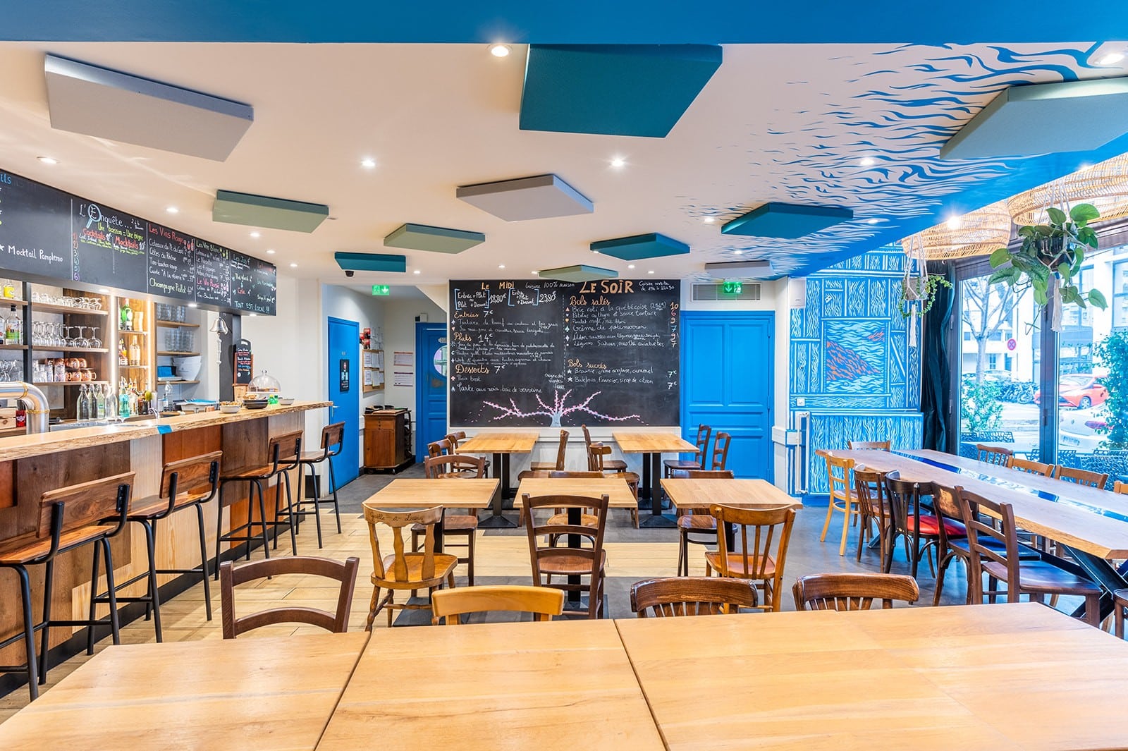 découvrez les meilleurs bars de jeux de société à lyon pour des soirées conviviales entre amis autour de jeux variés.